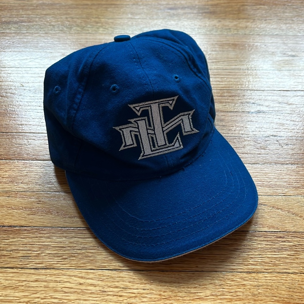 Vintage Toronto Maple Leafs Hat / Valcro / 2002 / NHL / I Am Canadian